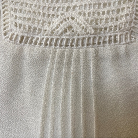 Meadow Rue Crochet Detail Women's Top - Picture 9 of 15